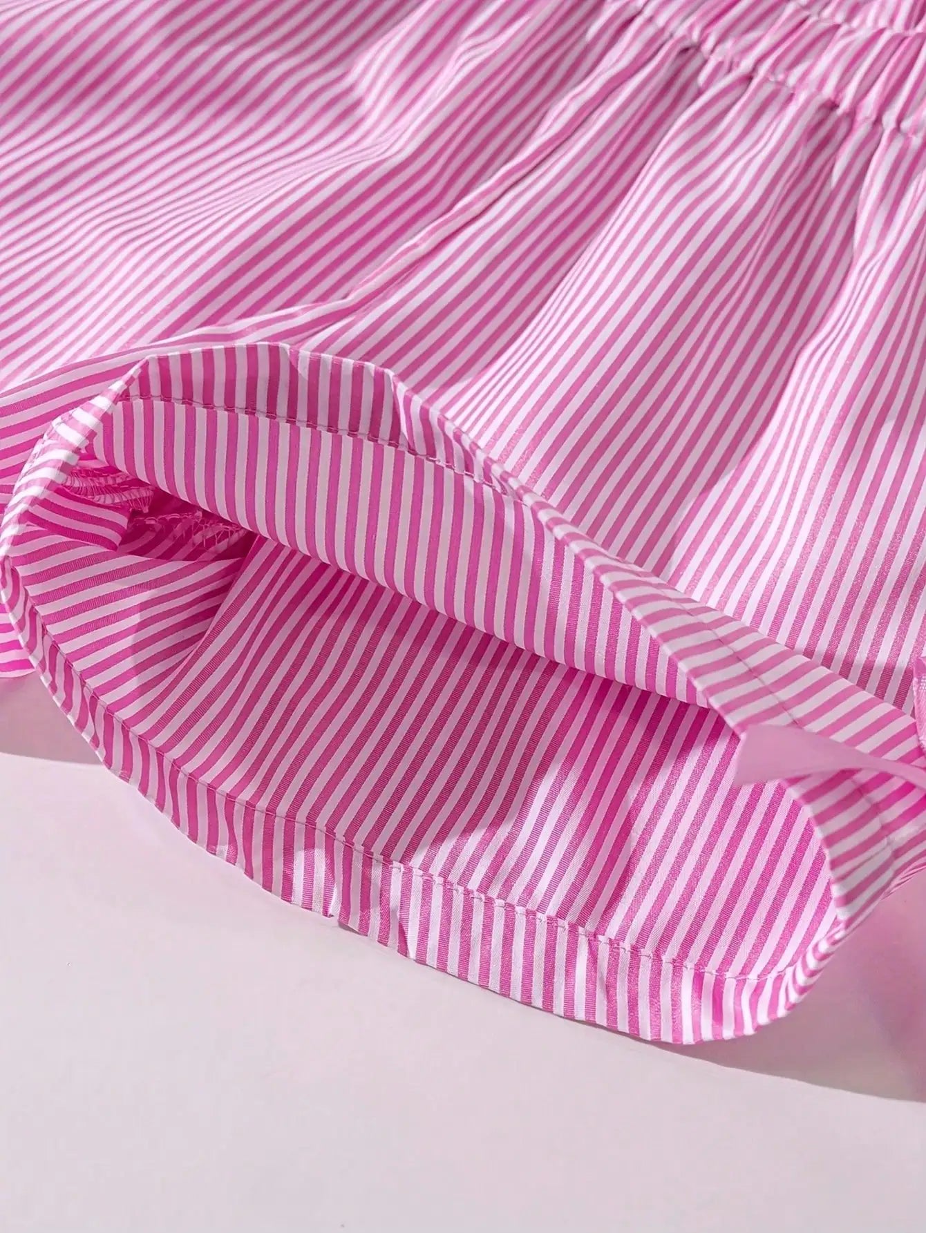 Fashion girl pink and white striped round neck lace up bow ruffle edge+pink striped side butterfly shorts two-piece set