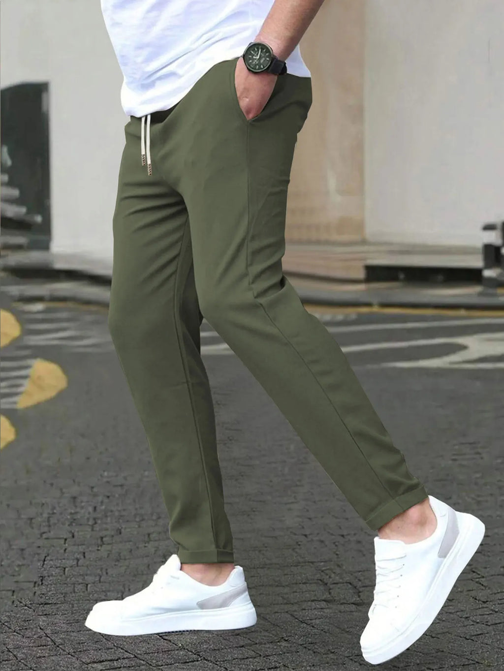 Men's Solid Color Drawstring Waist Casual Pants Regular Fit Comfy Trousers with Pockets for Spring And Fall