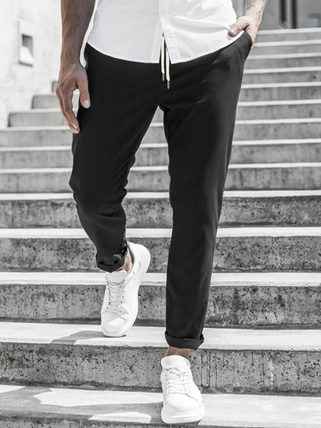 Men's Solid Color Casual Pants with Drawstring Waist Regular Fit Comfy Trousers with Pockets for Spring And Fall