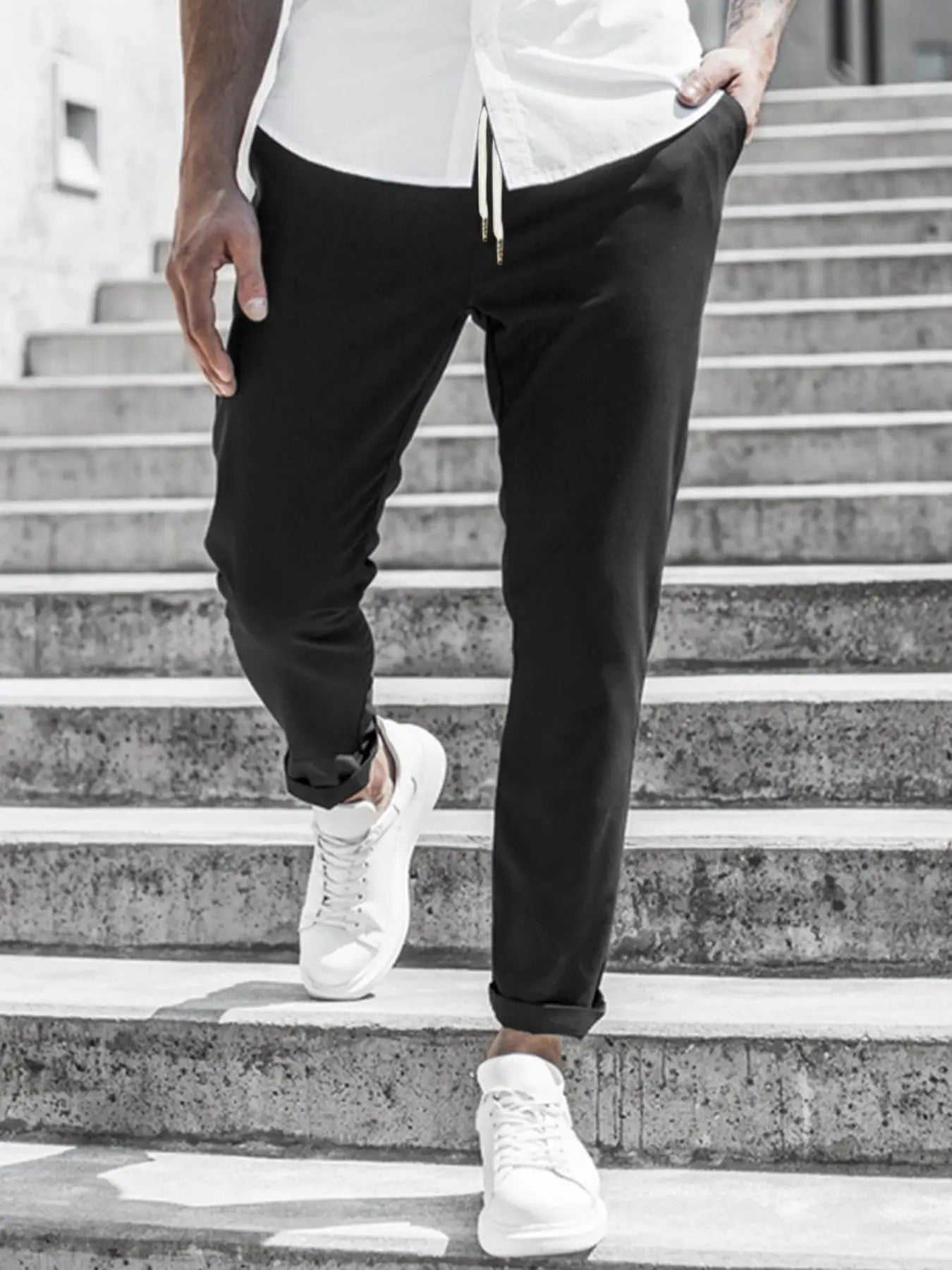 Men's Solid Color Casual Pants with Drawstring Waist Regular Fit Comfy Trousers with Pockets for Spring And Fall