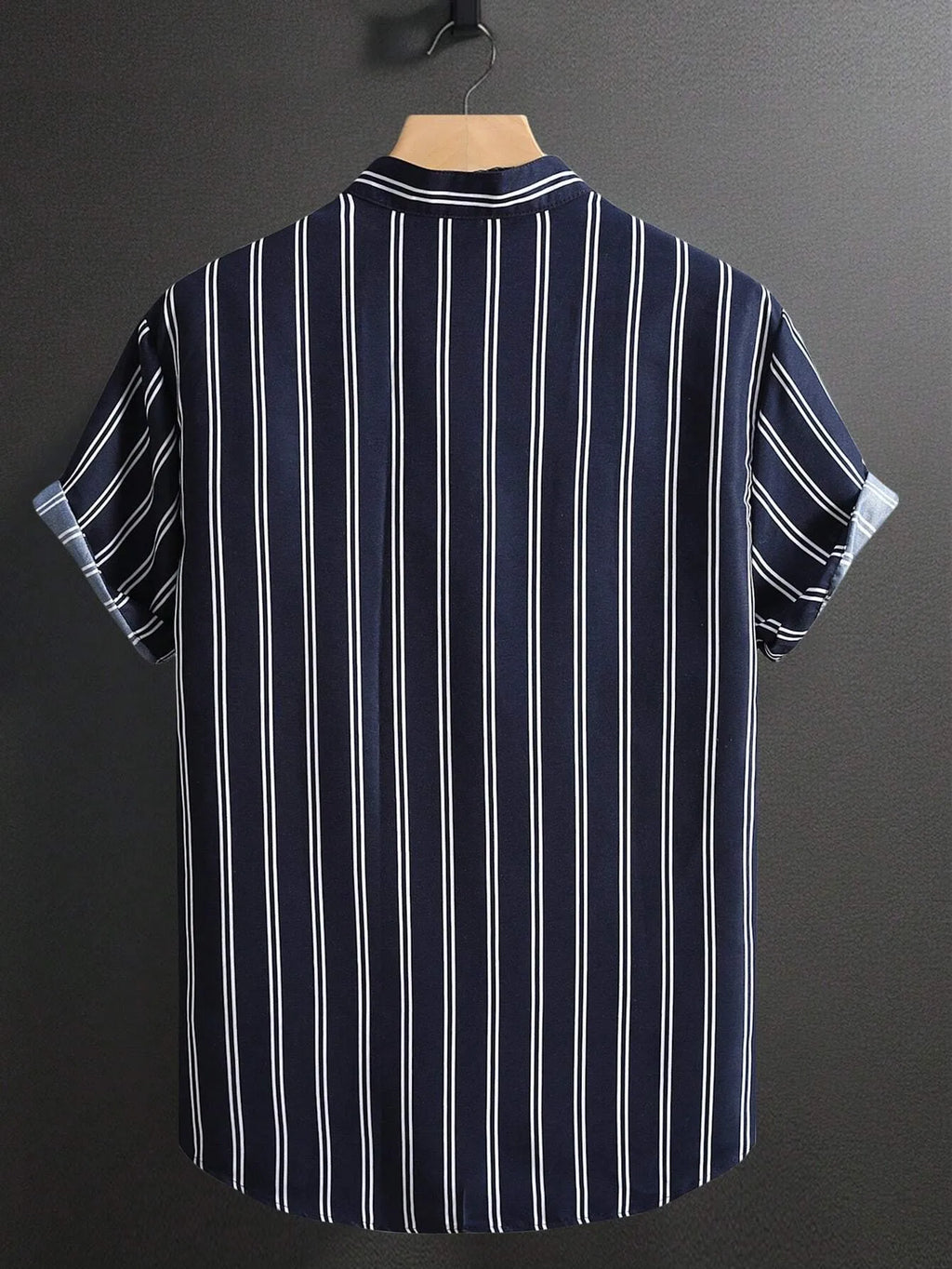 The new men's short-sleeved shirt for summer 2025 is breathable lightweight casual and fashionable with striped prints