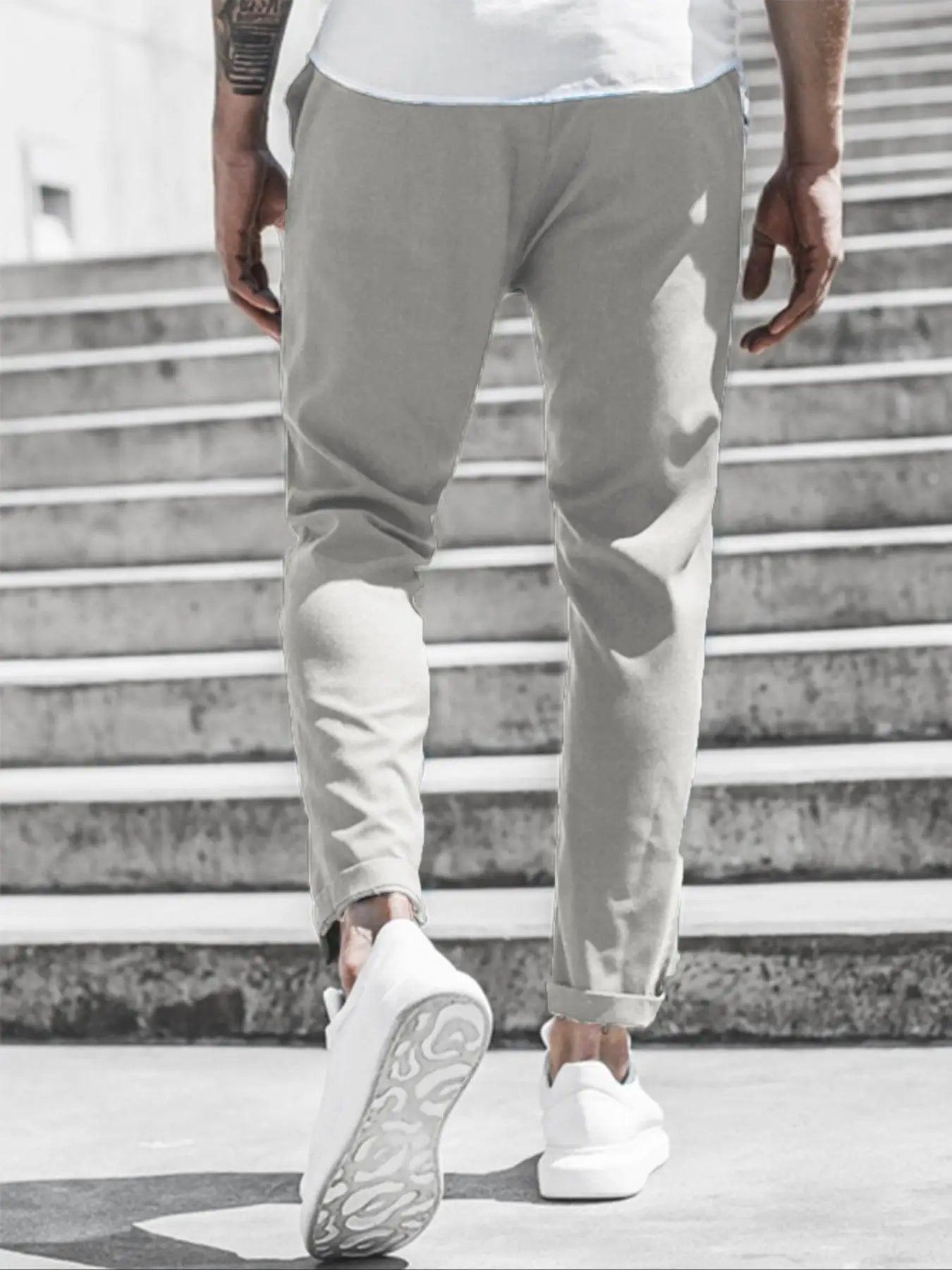 Men's Solid Color Casual Pants with Drawstring Waist Regular Fit Comfy Trousers with Pockets for Spring And Fall