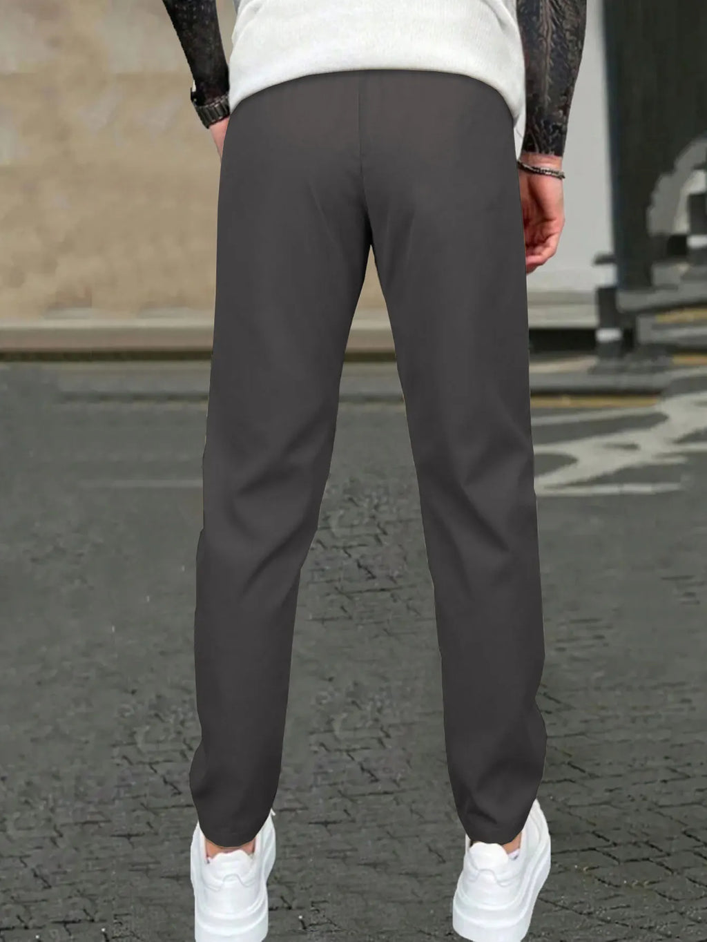 Men's Solid Color Drawstring Waist Casual Pants Regular Fit Comfy Trousers with Pockets for Spring And Fall