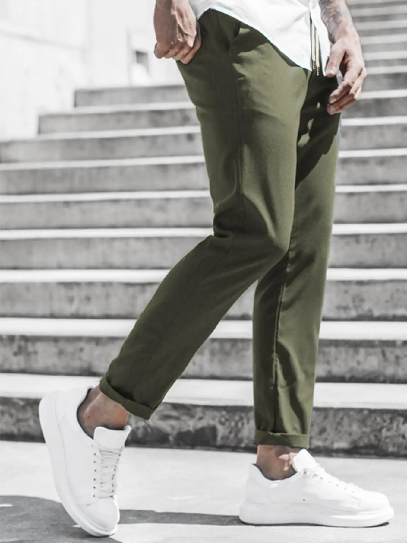 Men's Solid Color Casual Pants with Drawstring Waist Regular Fit Comfy Trousers with Pockets for Spring And Fall