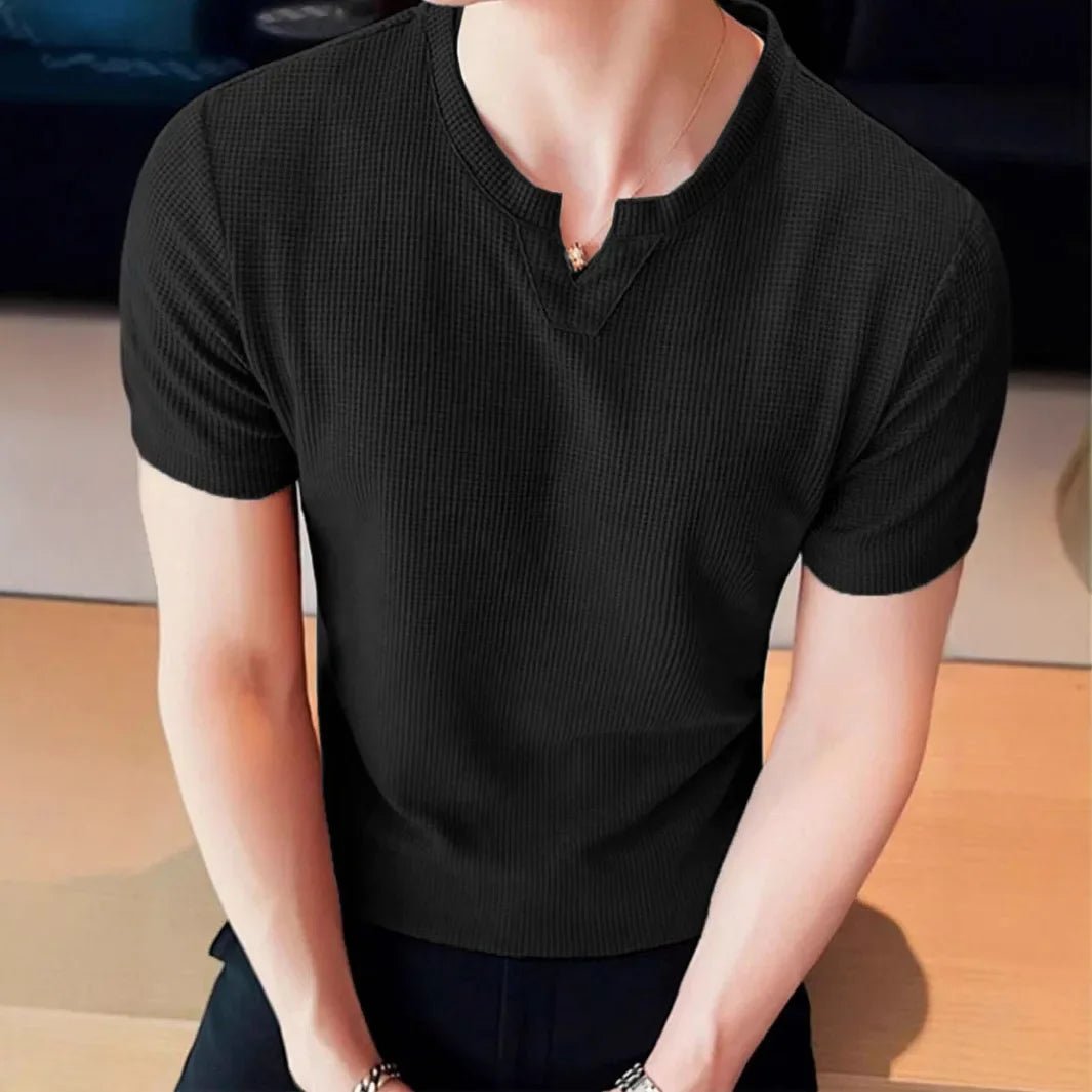 Men's Sporty V-Neck T-Shirt Breathable Casual Summer Top Comfortable Advanced Feeling Male Model Summer Season Crew Neck