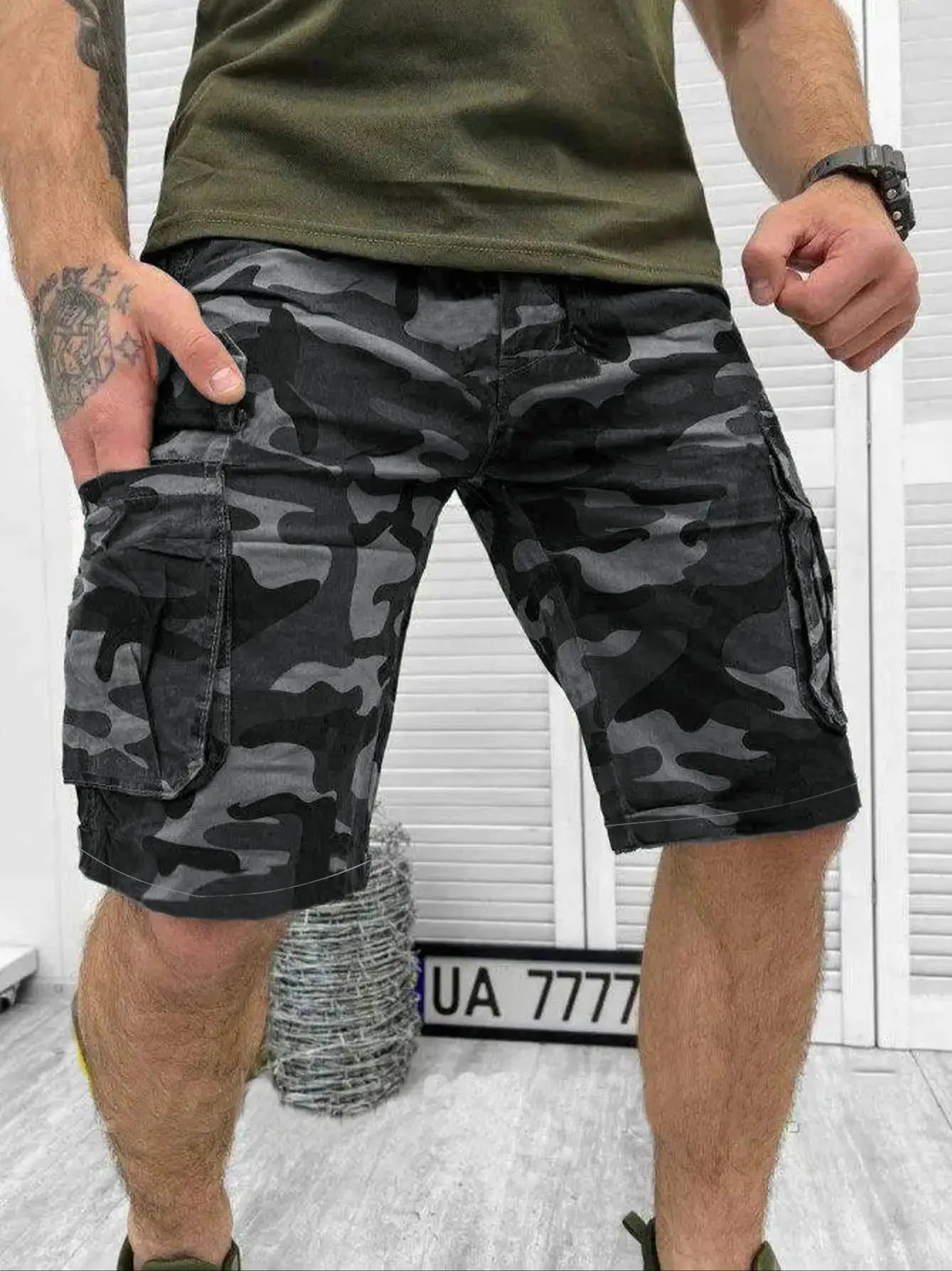 Summer new men's fashionable workwear shorts, outdoor casual camouflage shorts, five quarter pants for men