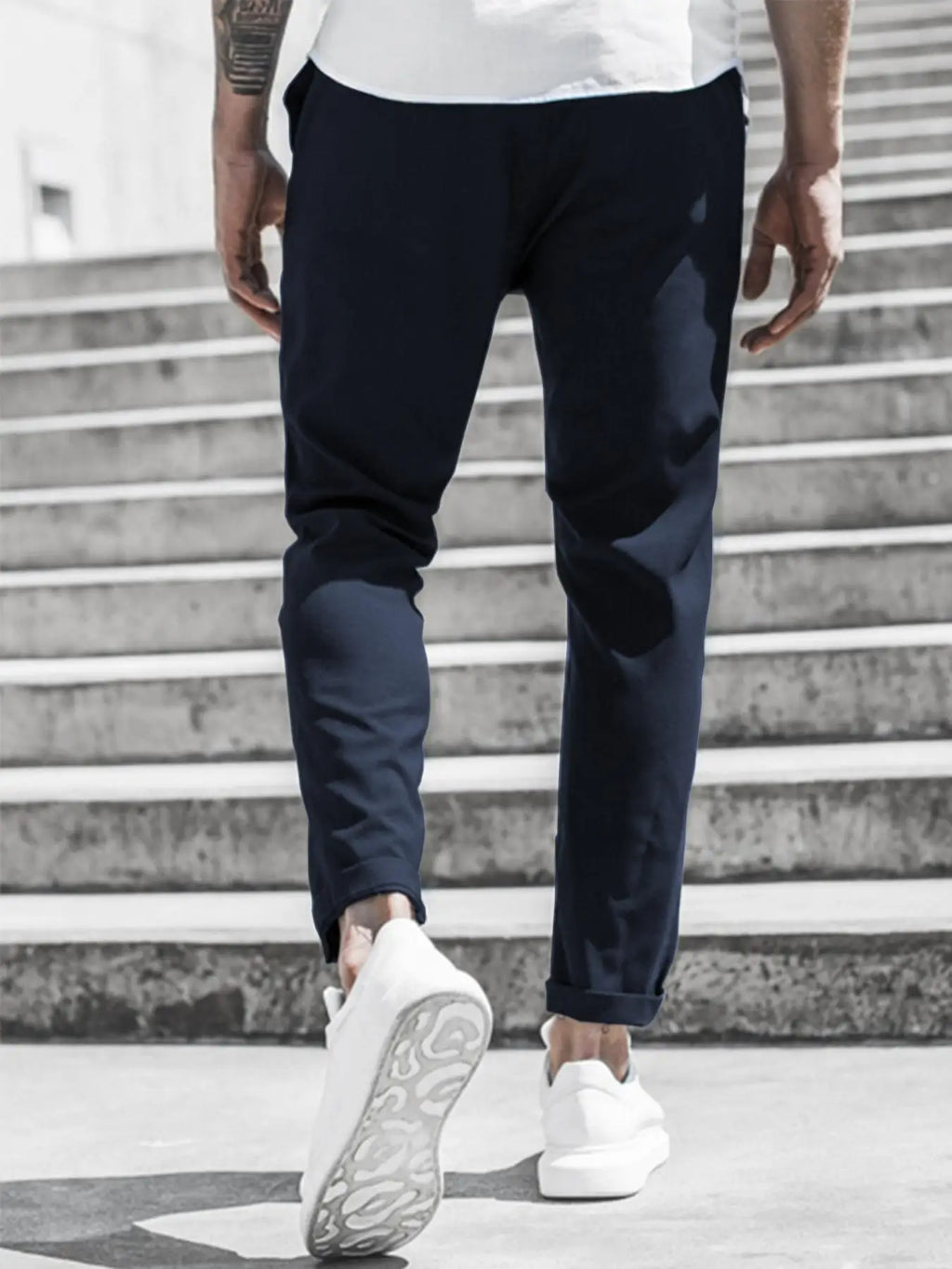 Men's Solid Color Casual Pants with Drawstring Waist Regular Fit Comfy Trousers with Pockets for Spring And Fall