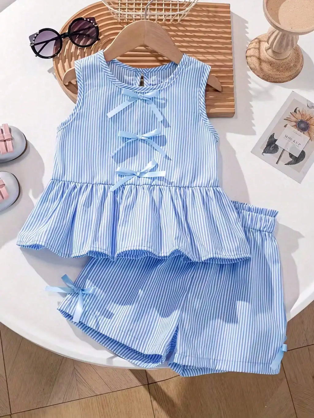 Fashion girl pink and white striped round neck lace up bow ruffle edge+pink striped side butterfly shorts two-piece set