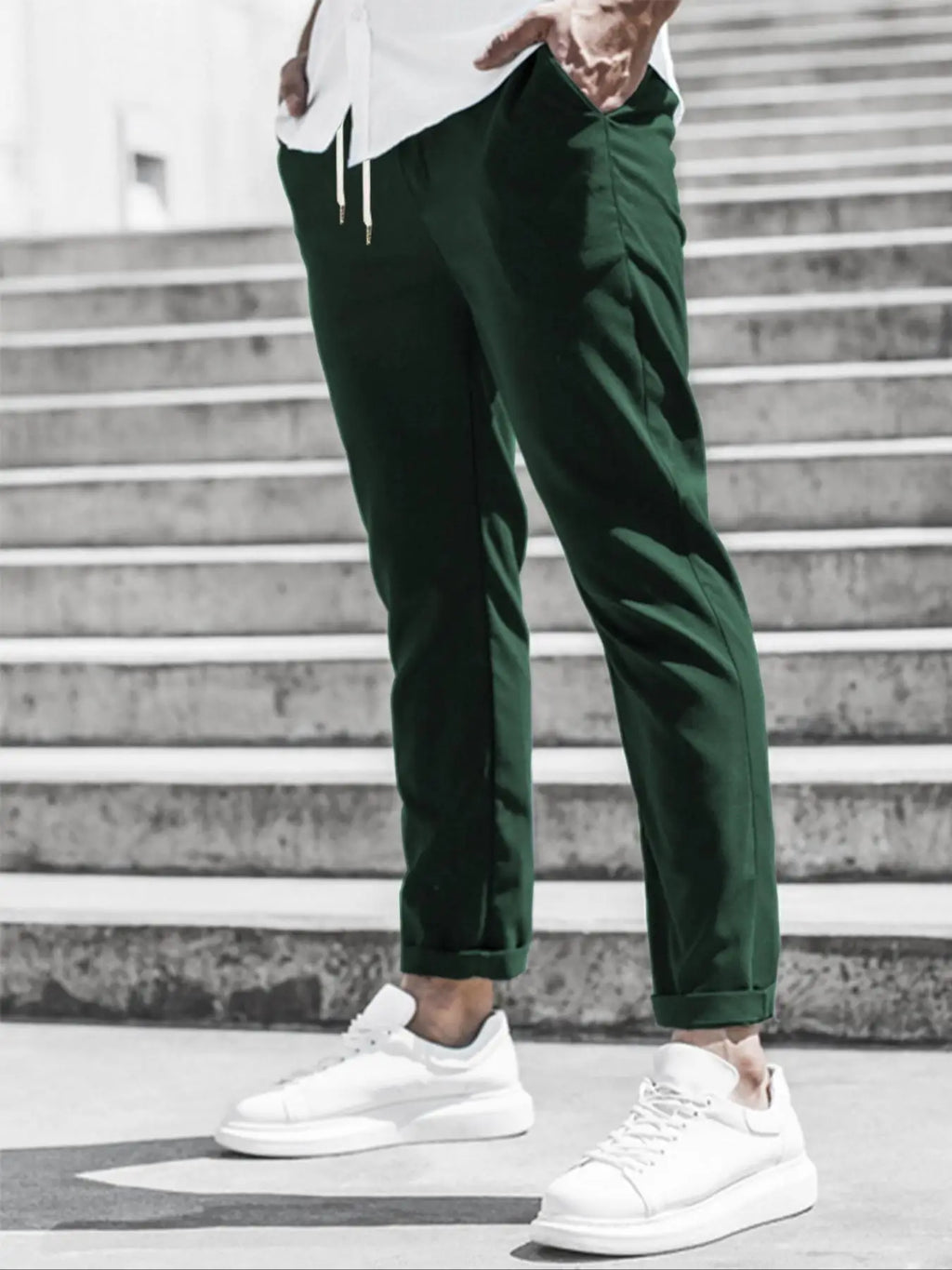 Men's Solid Color Casual Pants with Drawstring Waist Regular Fit Comfy Trousers with Pockets for Spring And Fall