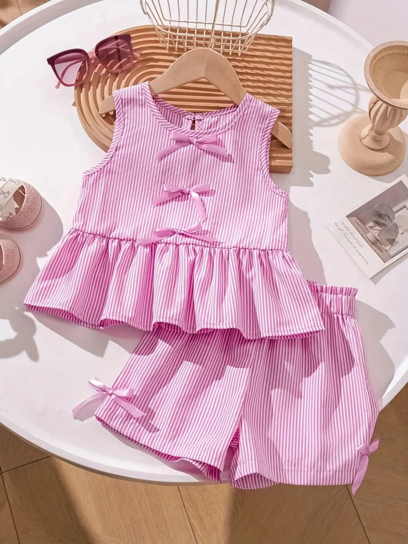 Fashion girl pink and white striped round neck lace up bow ruffle edge+pink striped side butterfly shorts two-piece set