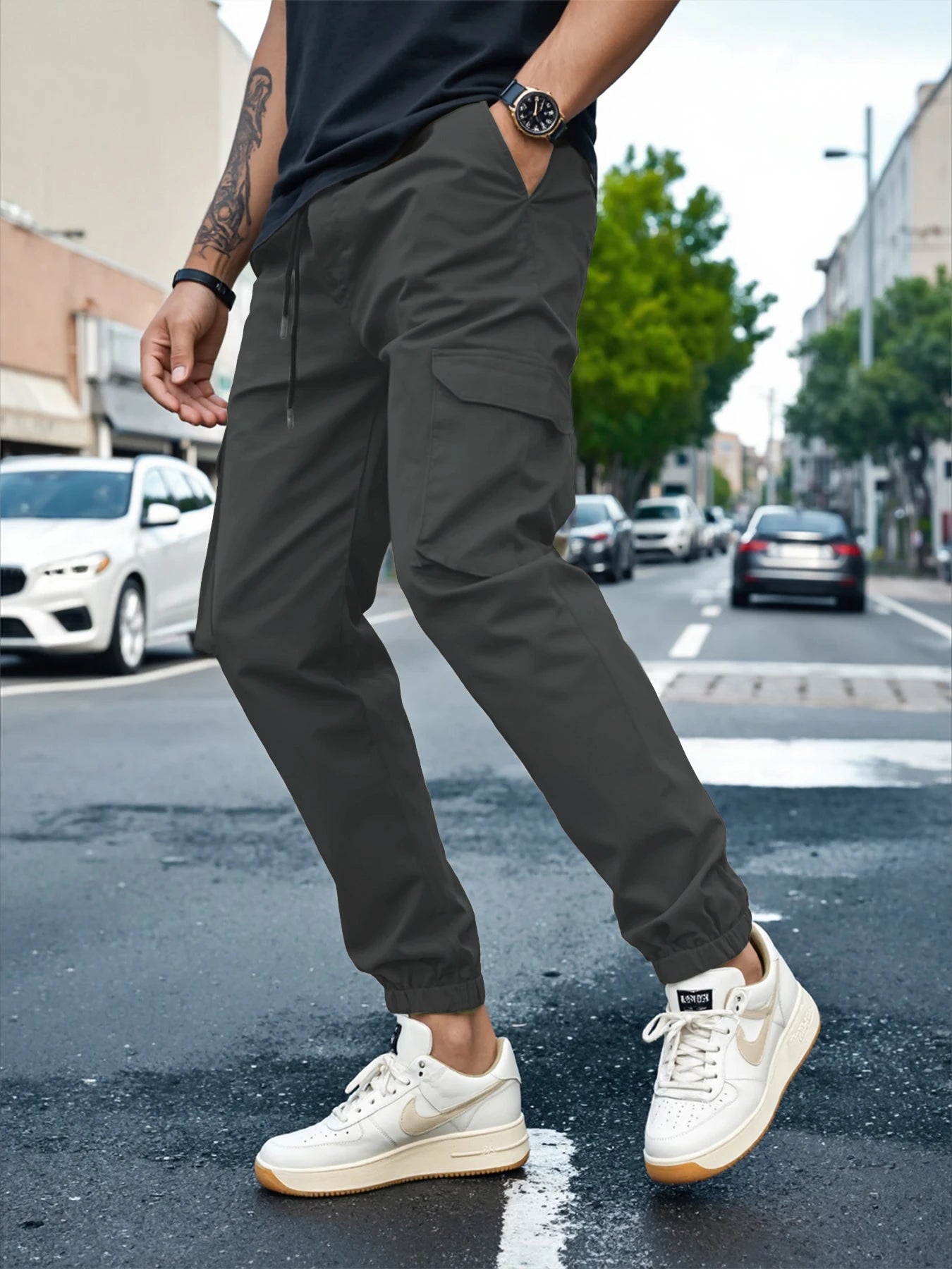 Men's Slim Fit Elastic Waist Cargo Pants Multi-Pockets Cuffed Hem Comfortable for Casual Outdoor Wear