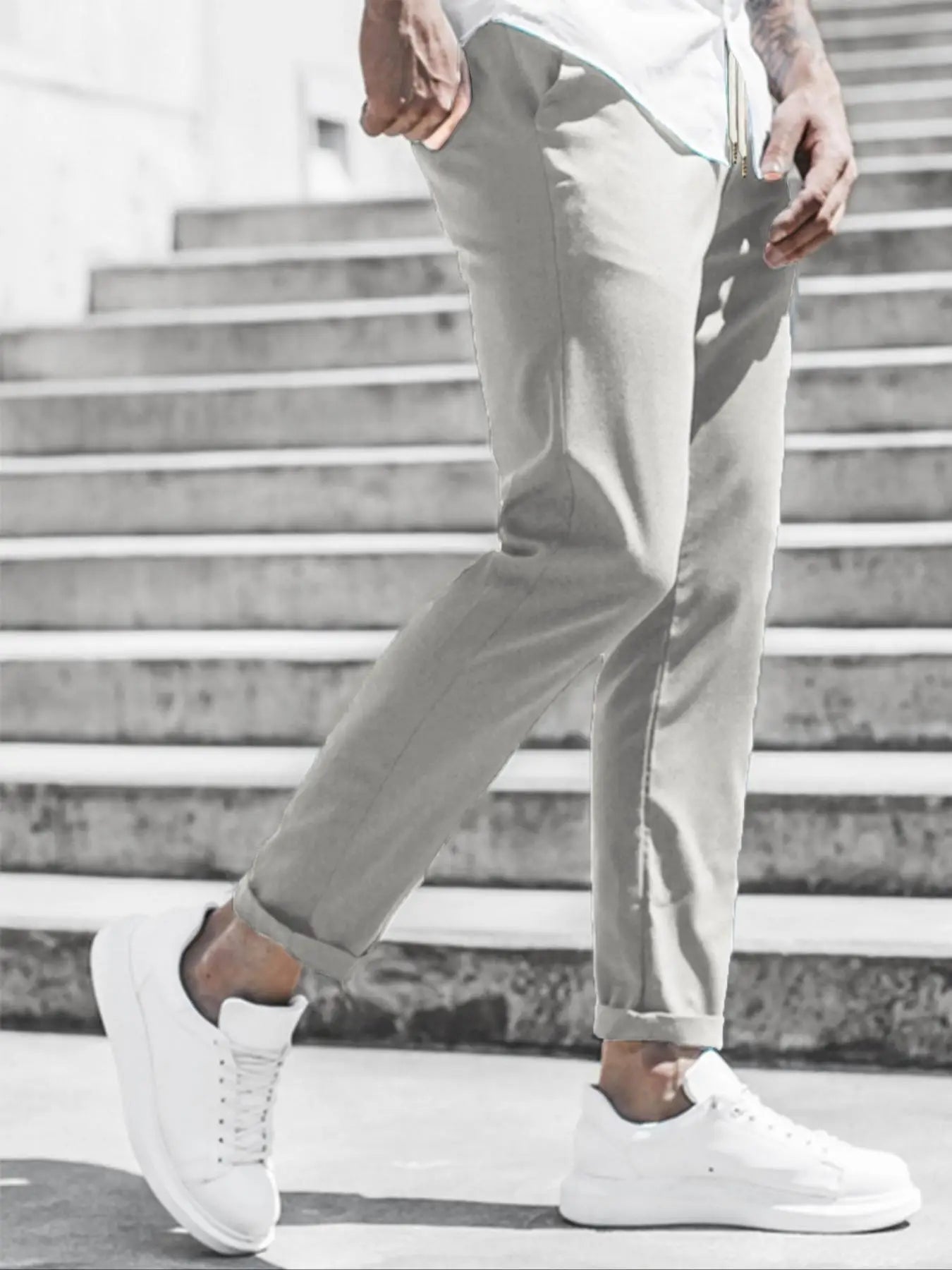 Men's Solid Color Casual Pants with Drawstring Waist Regular Fit Comfy Trousers with Pockets for Spring And Fall