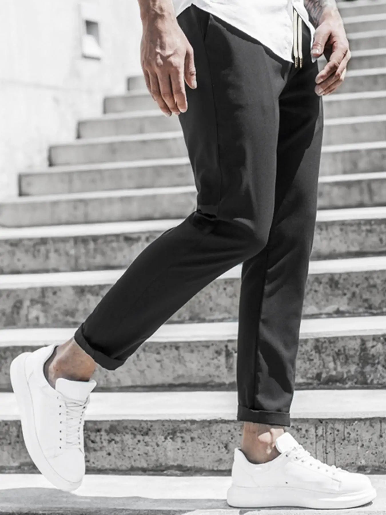 Men's Solid Color Casual Pants with Drawstring Waist Regular Fit Comfy Trousers with Pockets for Spring And Fall
